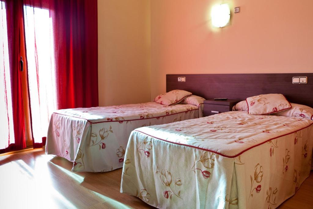 Hotel Casa Marzo Cariñena Kamer foto